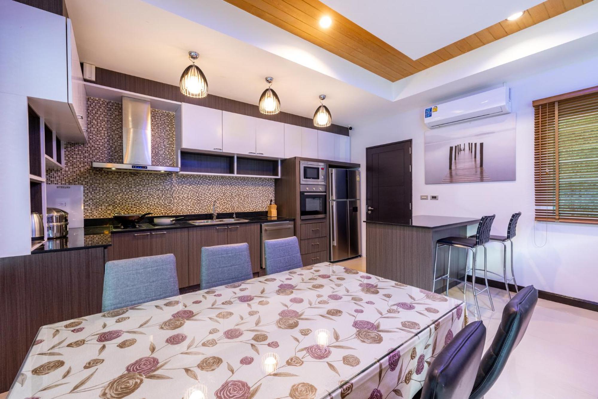 Phuket Kana International Hotel普吉岛卡娜国际酒店 Rawai Zewnętrze zdjęcie